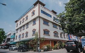 Reddoorz near Nagoya Hill Mall Batam 5